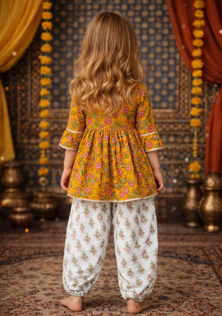 Yellow Printed Cotton Kurta Set For Girls - Indya
