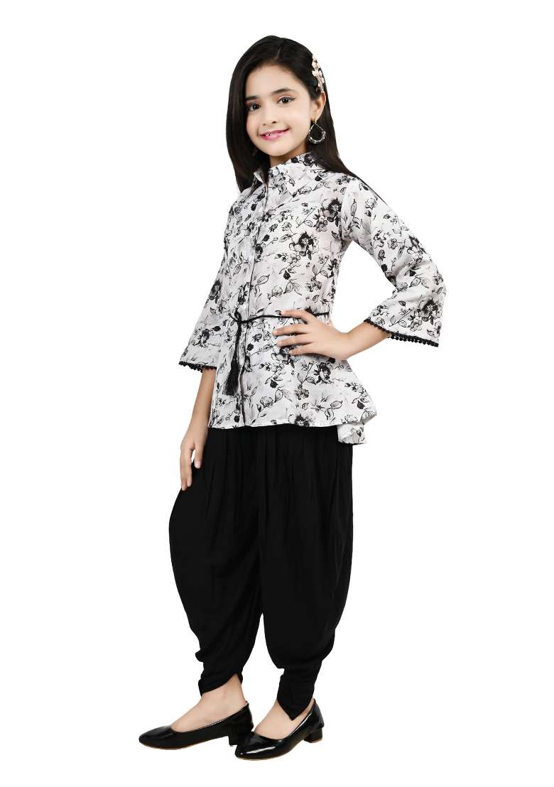 Black Printed Cotton Kurta Set For Girls - Indya