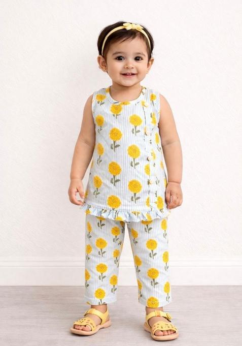 White Floral Print Cotton Kurta Pajama set For Girl