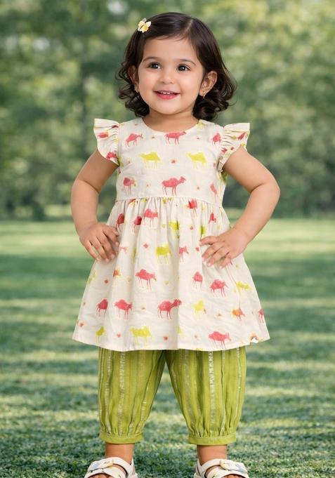 White Floral Print Cotton Kurta Pajama set For Girl