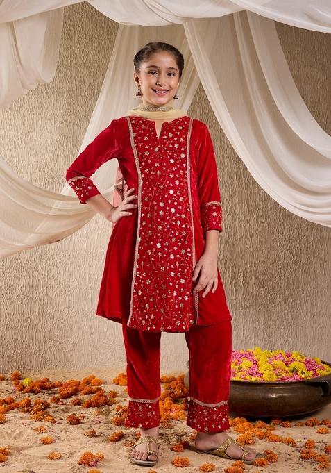 Red Floral Print Viscose Kurta set For Girl