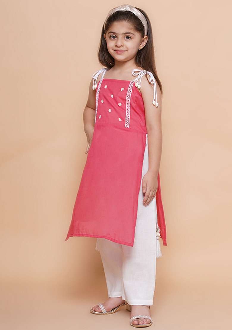 Peach And White Embroidered Cotton Kurta Set For Girls - Indya