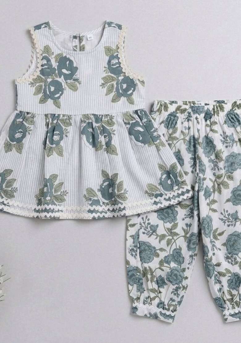 Grey Floral Printed Cambric Kurta Pyjama Set For Girls - Indya