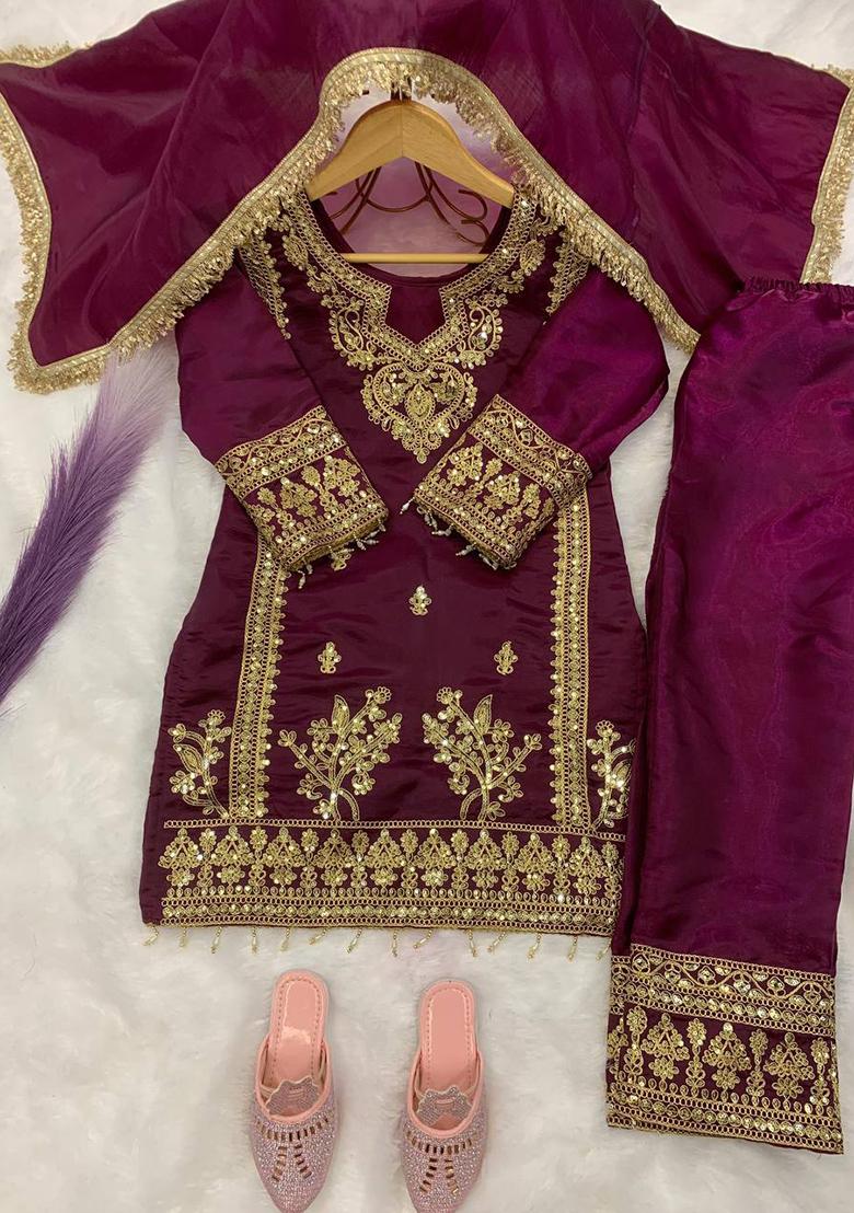 Red Embroidered Silk Kurta Set For Girls - Indya