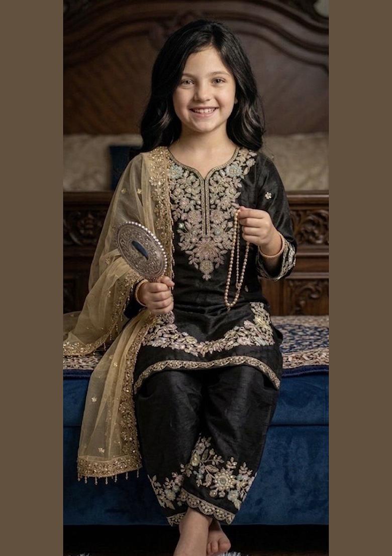 Black Embroidered Silk Kurta Set For Girls - Indya