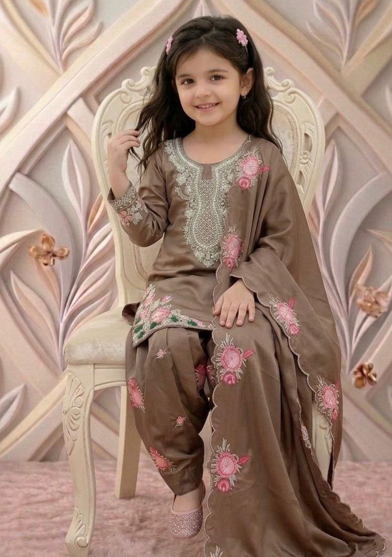 Brown Embroidered Crepe Kurta Set For Girls - Indya
