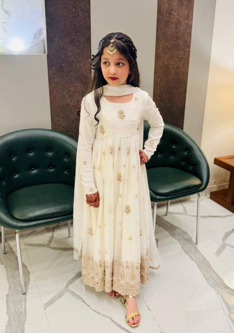 White Embroidered Silk Kurta Set For Girls - Indya