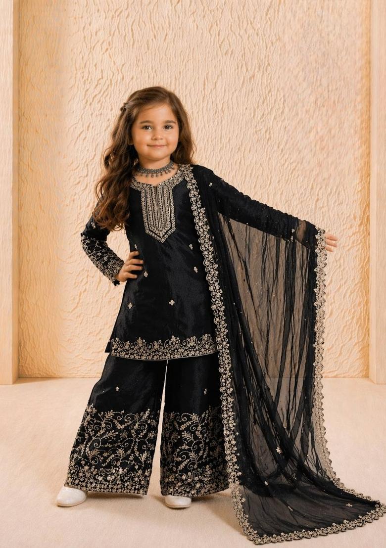 Black Embroidered Silk Kurta Set For Girls - Indya