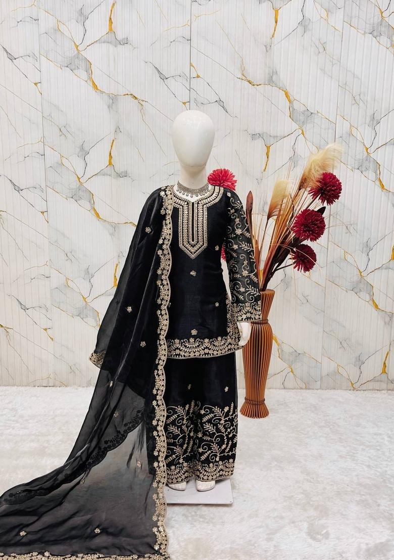 Black Embroidered Silk Kurta Set For Girls - Indya