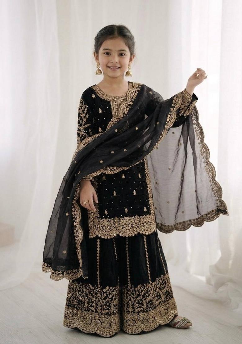 Black Embroidered Silk Kurta Set For Girls - Indya
