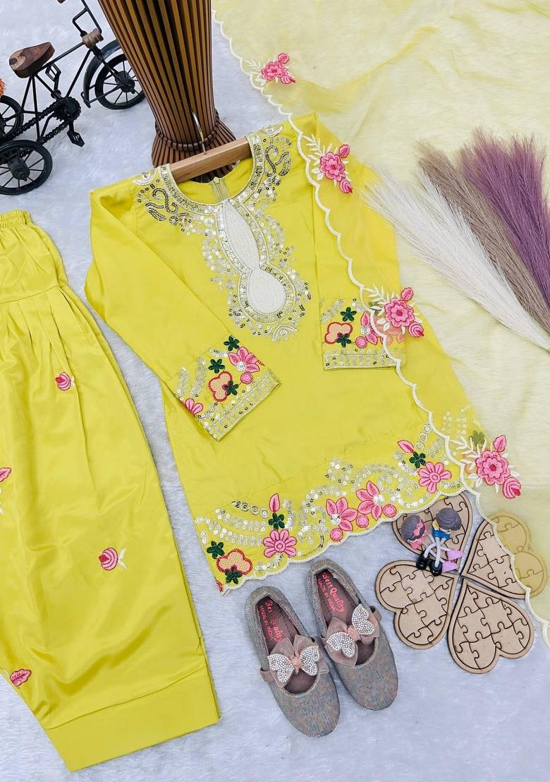 Yellow Sequin Work Crepe Kurta Set For Girls - Indya