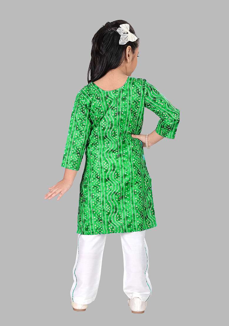 Green Printed Cotton Blend Kurta Set For Girls - Indya