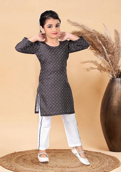 Black Printed Cotton Blend Kurta Set For Girls