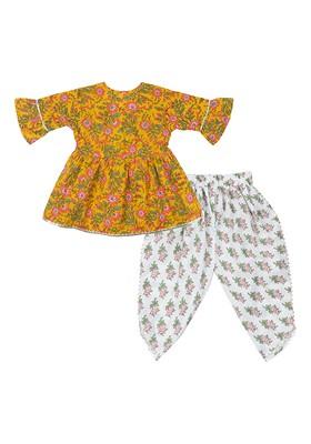 Yellow Printed Cotton Kurta Set For Girls