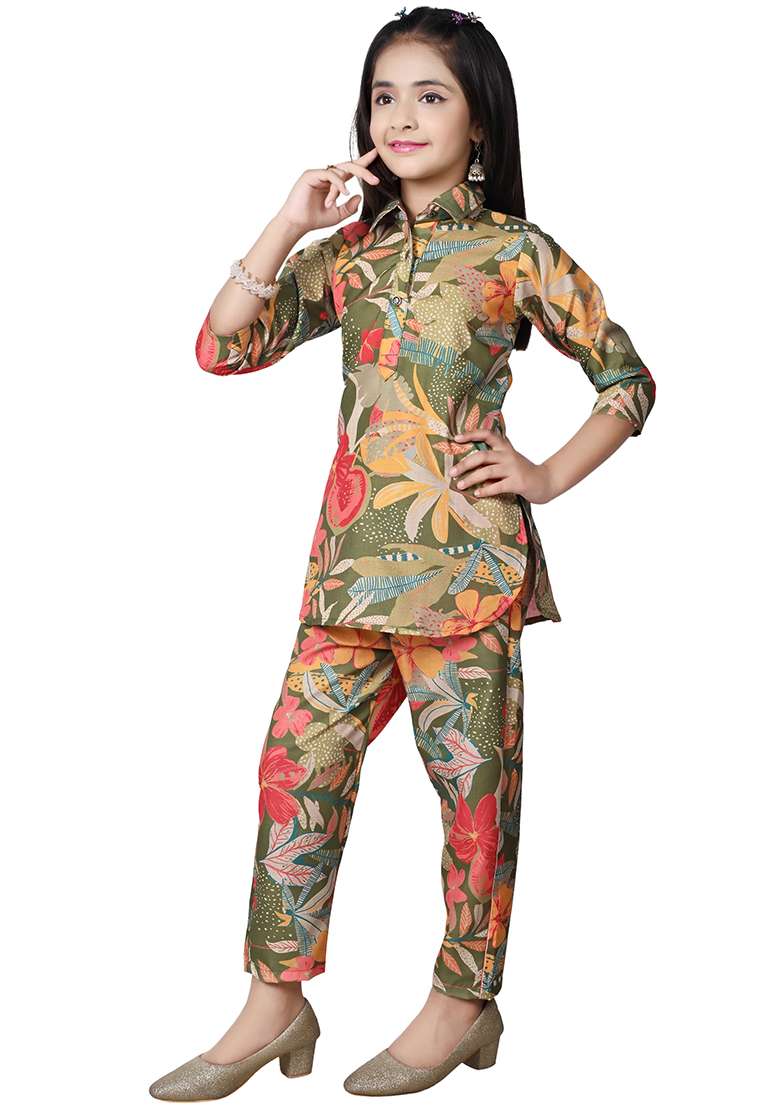 Green Printed Rayon Kurta Set For Girls - Indya