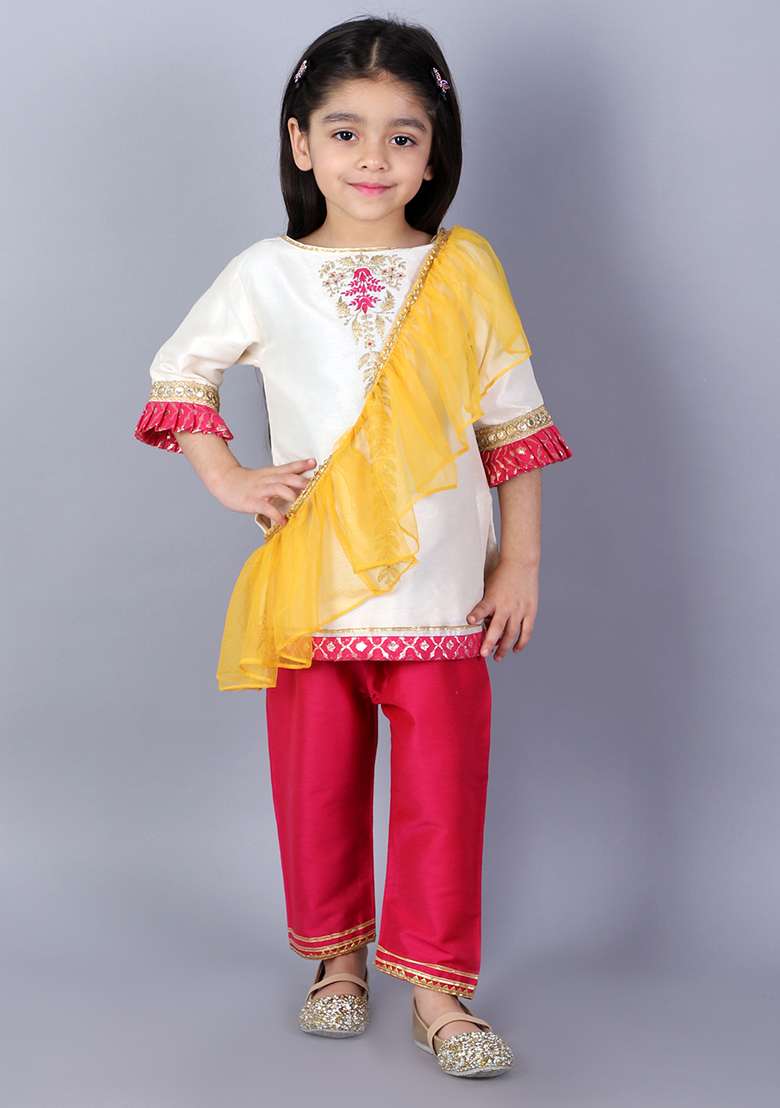 Offwhite Embroidered Silk Kurta Set For Girls - Indya