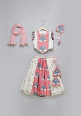 Pink Printed Cotton Kurta Set For Girls