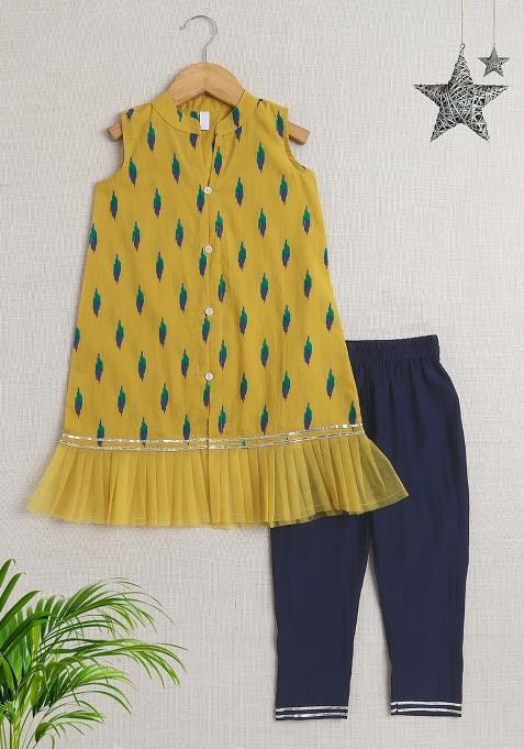 Red Printed Cotton Kurta Set For Girls