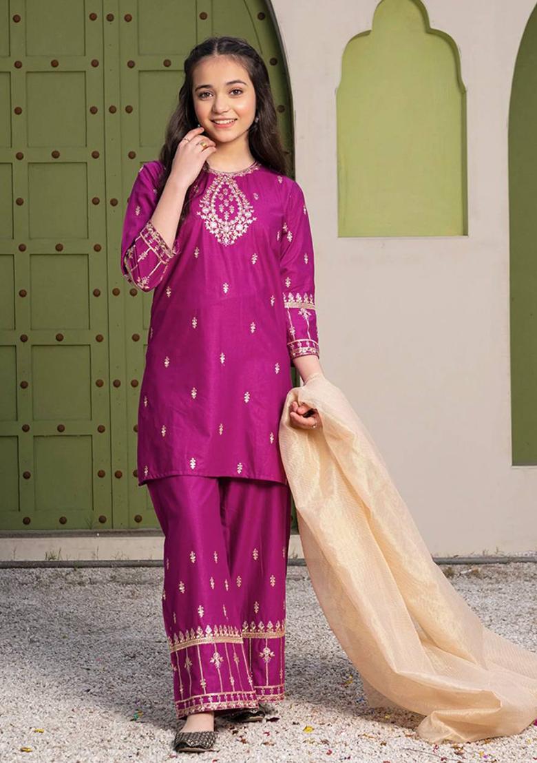 Pink Lace Crep Silk Salwar Suit For Girls