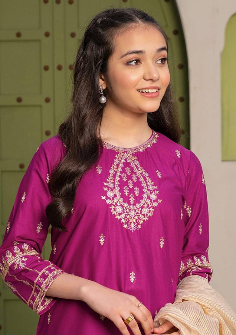 Pink Lace Crep Silk Salwar Suit For Girls