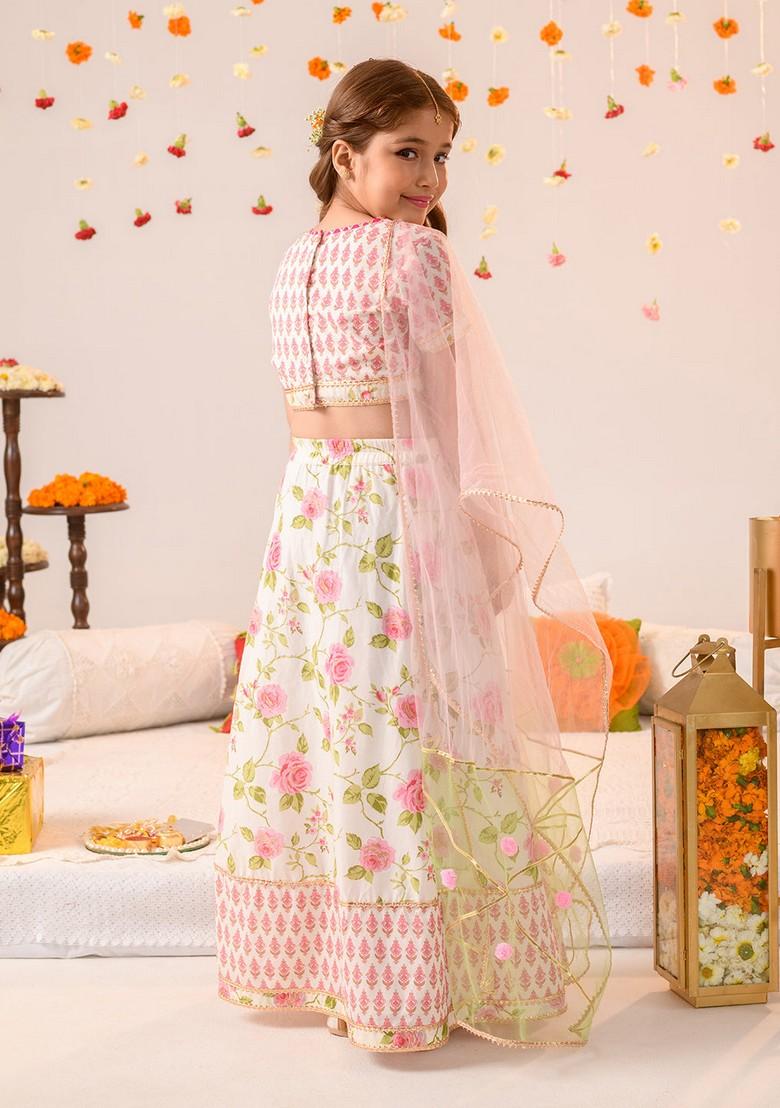 Off White Printed Lehenga With Blouse With Dupatta (Set of 3)