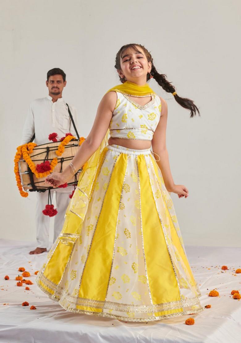 Yellow Printed Lehenga With Blouse With Dupatta (Set of 3)