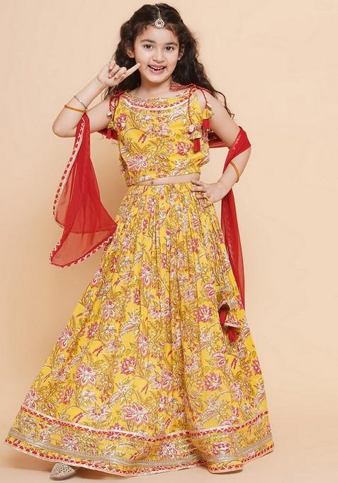 Yellow Printed Lehenga With Blouse And Dupatta (Set of 3)