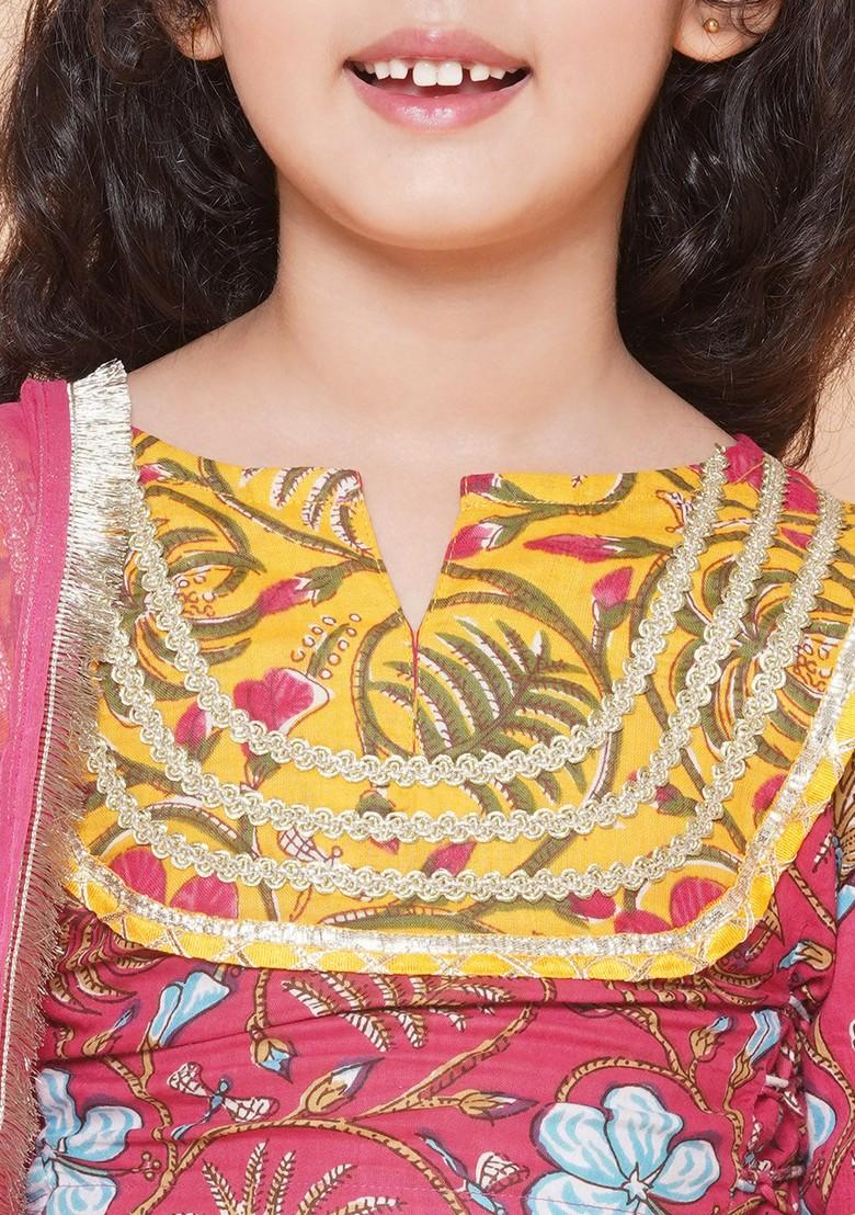 Pink Printed Lehenga With Blouse And Dupatta (Set of 3)