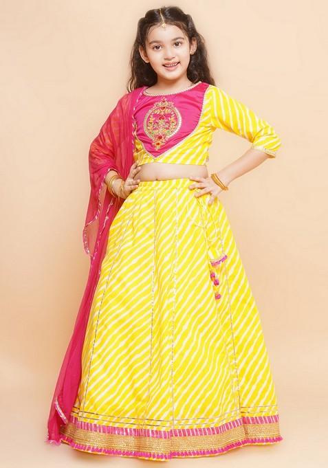 Yellow Printed Lehenga With Blouse And Dupatta (Set of 3)