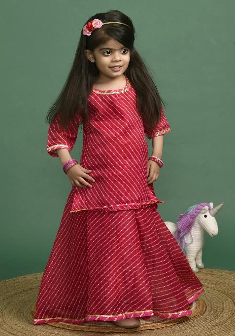 Girls Magenta Leheriya Kurta Skirt Set — view on Indya