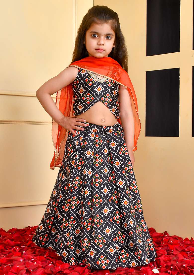 Girls Black Lehenga Set with Red Dupatta - Indya