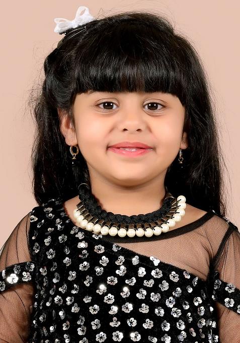 Black Embellished And Sequined Poly Blend Saree Set For Girls