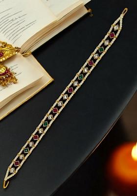 Gold Kundan Studded Mathapatti