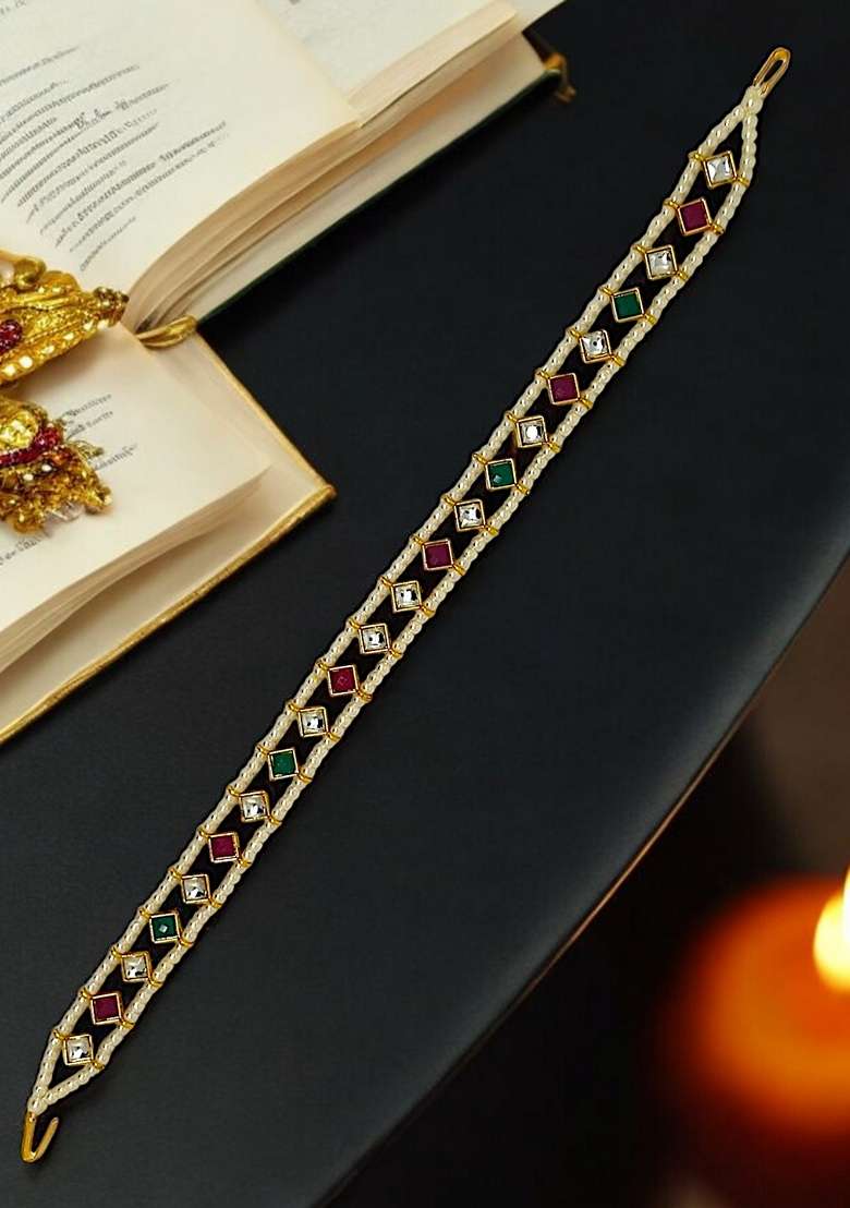 Gold Kundan Studded Mathapatti - Indya