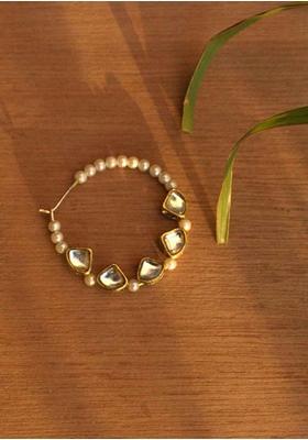 White Kundan Mixed Alloy Nath - Indya