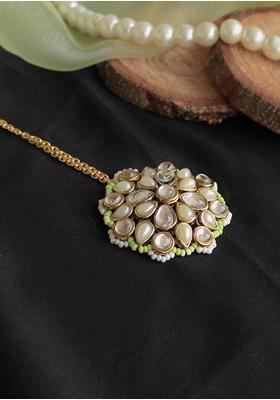 Green Kundan Mixed Alloy Maangtikka