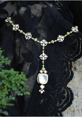 Green Minty Winty Mixed Alloy Maangtikka