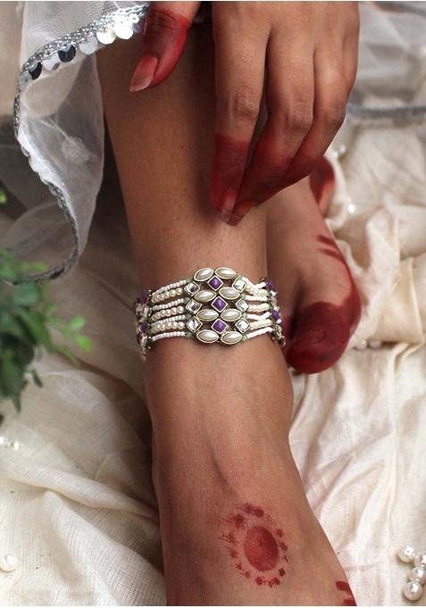 White Pearl Twirl Mixed Alloy Anklets