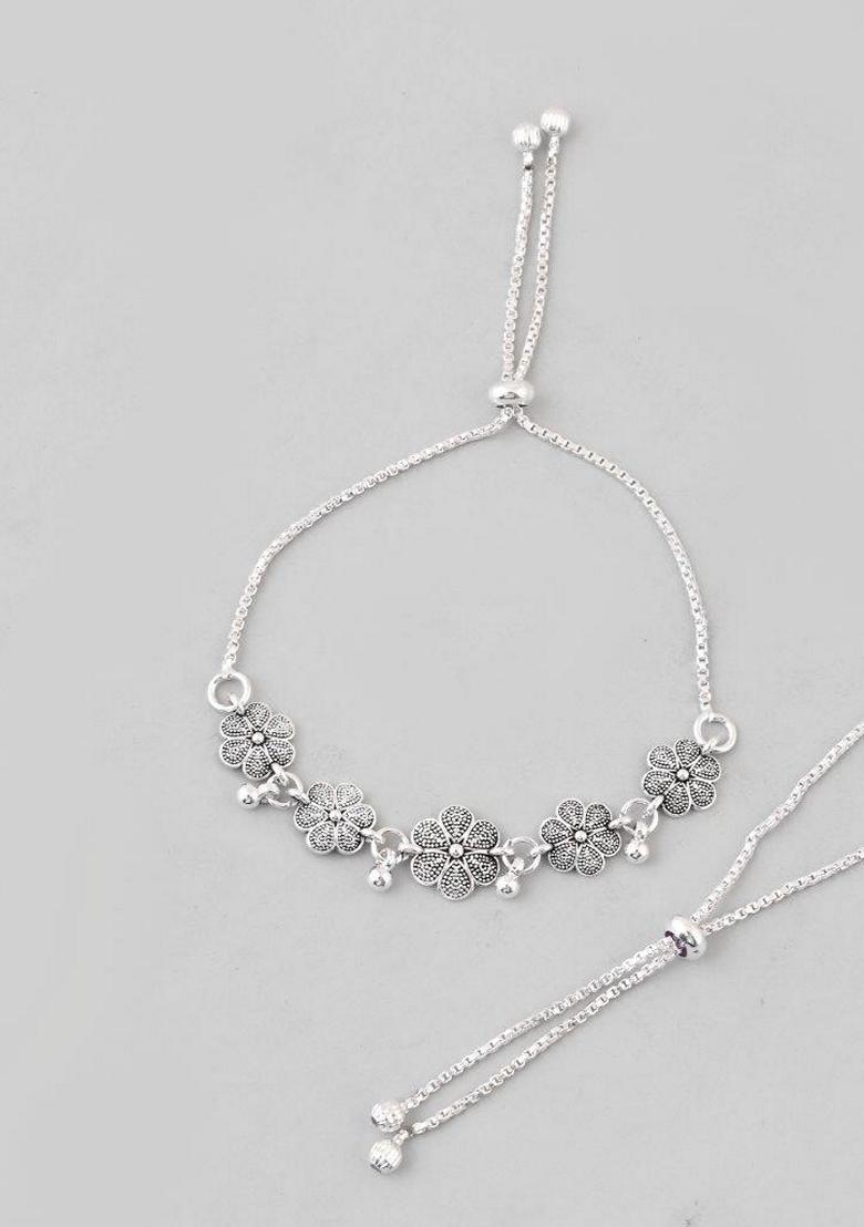 Silver Traditional Flower Shapped Designer Anklet (Set Of 2)