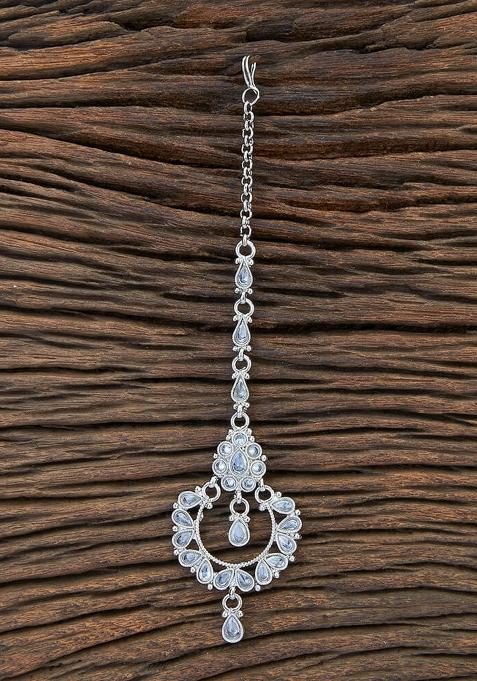 Silver White Kundan Embellished Maang Tikka