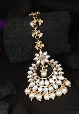 Gold Stone Studded And Beaded Gold Plated Maangtikka