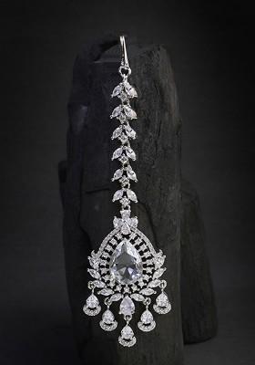 Silver Artificial Stones And Beads Rhodium Plated Maangtikka