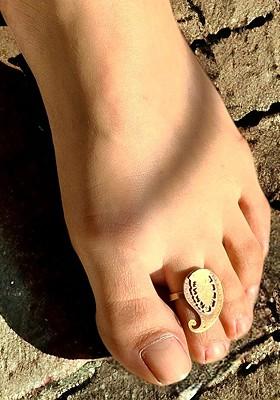 Gold Plain Gold Plated Toe Rings