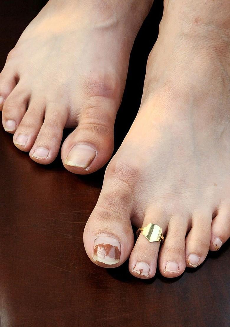 Gold Plain Gold Plated Toe Rings