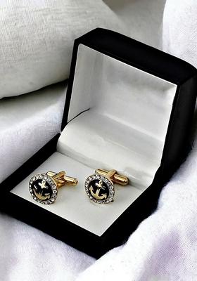 Black Studs Gold Plated Cuffling For Men