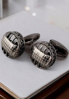 Black Studs Silver Plated Cuffling For Men