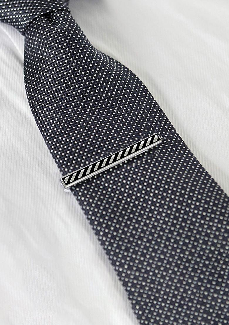 Black Studs Silver Plated Cuffling For Men