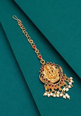 Gold Plated White And Green Kundan Studded And Pearl Beaded Temple Maang Tikka