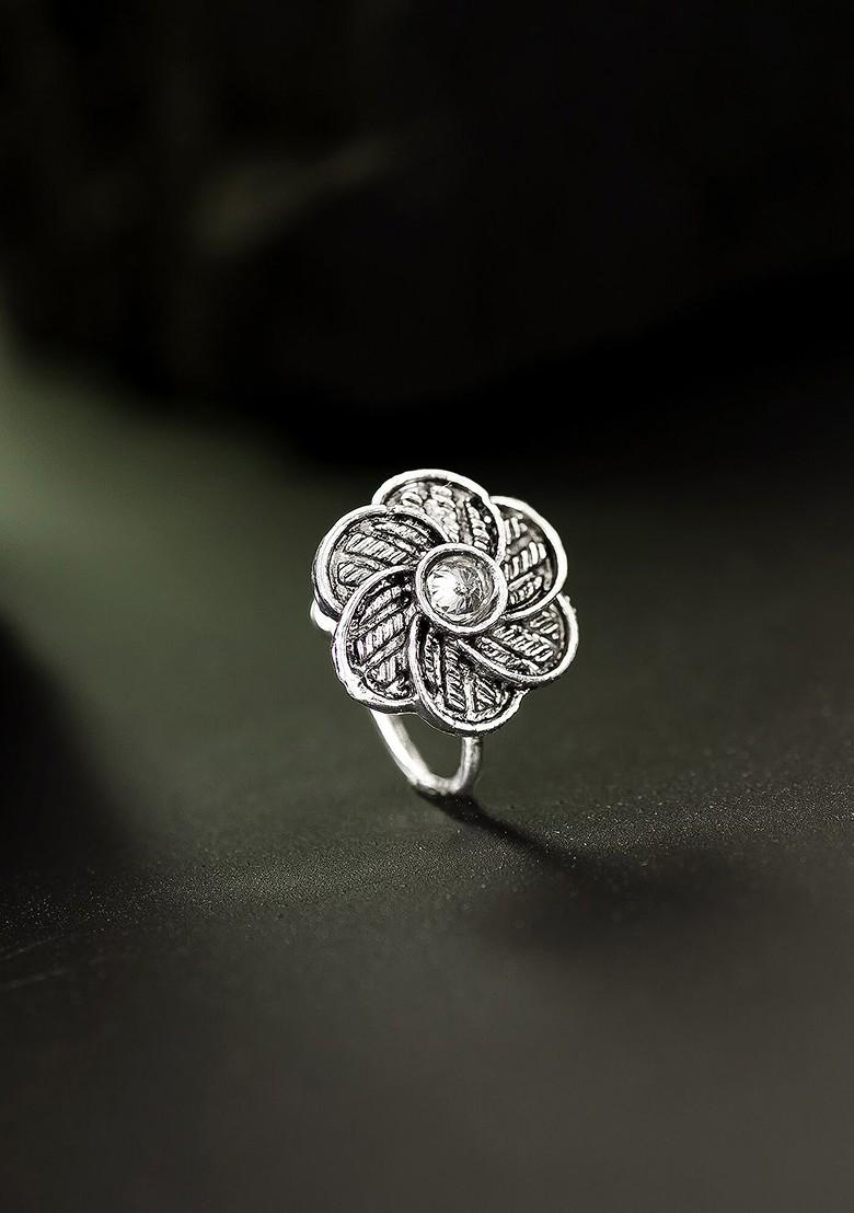 Silver Silver Plated And White American Diamond Studded Stud Nosepin