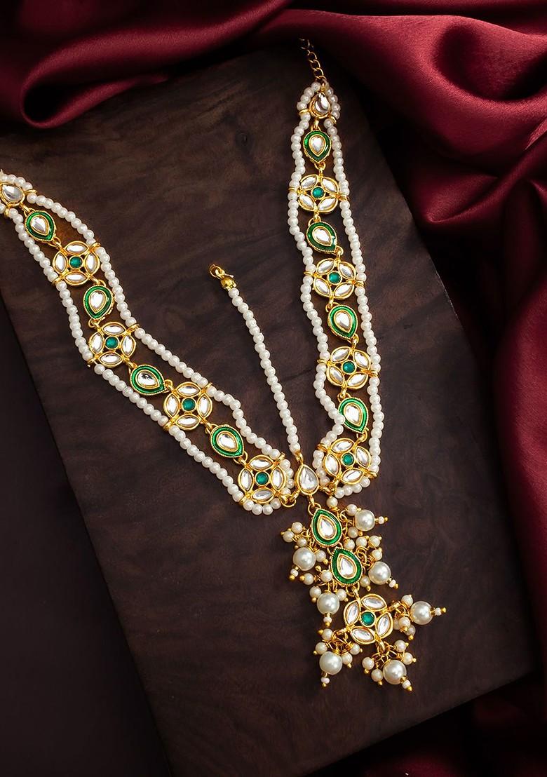 Gold Plated Kundan Stones Studded And Pearls Beaded Maang Tikka